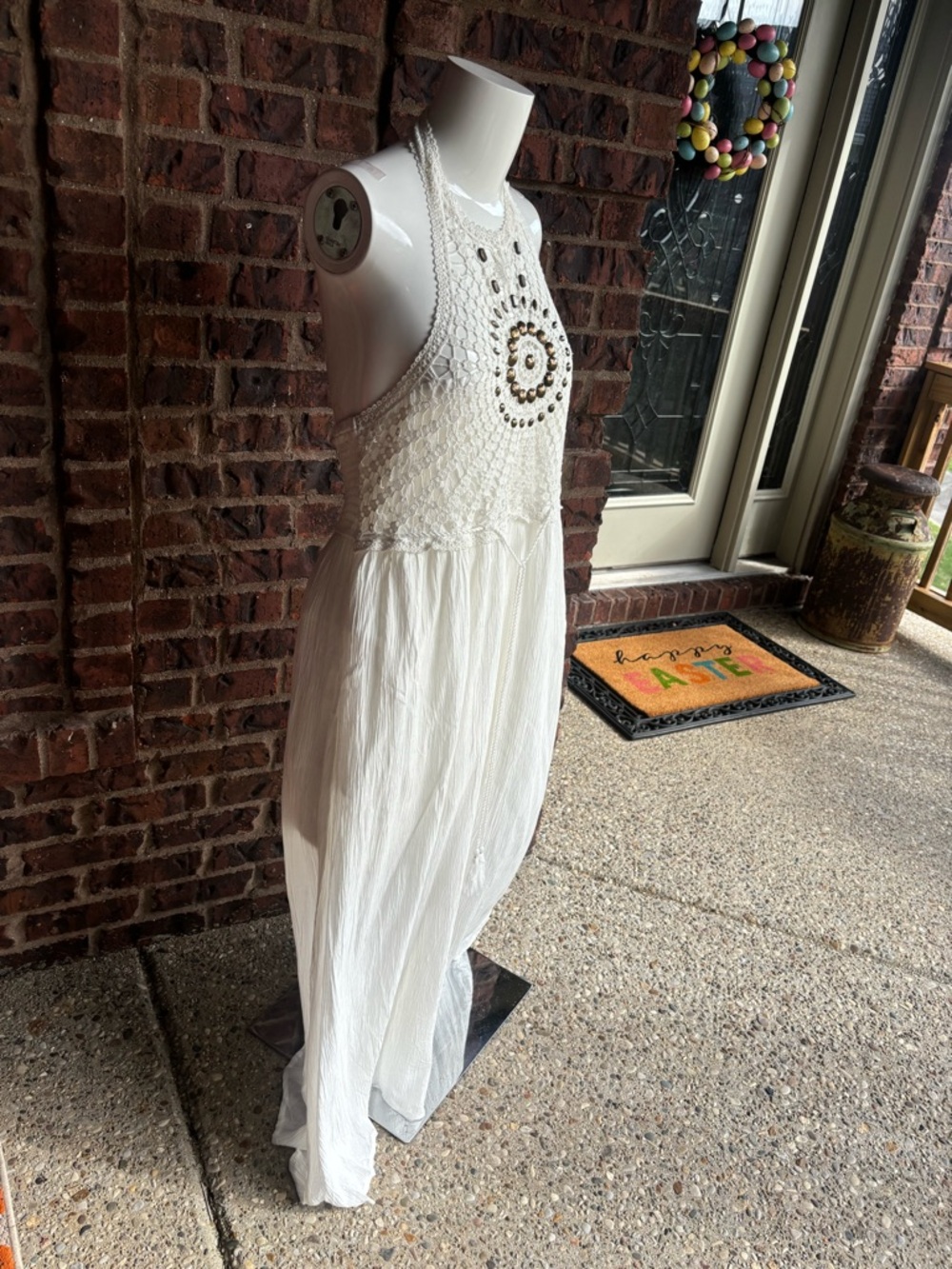 VENUS White Lace Crochet Halter Boho Maxi Dress with Beaded Medallion Large